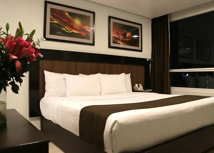 Hotel & Suites PF